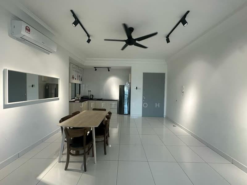 Service Residence for Sale at The Platino Serviced Apartment - Jeff Toh - Dining Room - PropertyGuru.com.my
