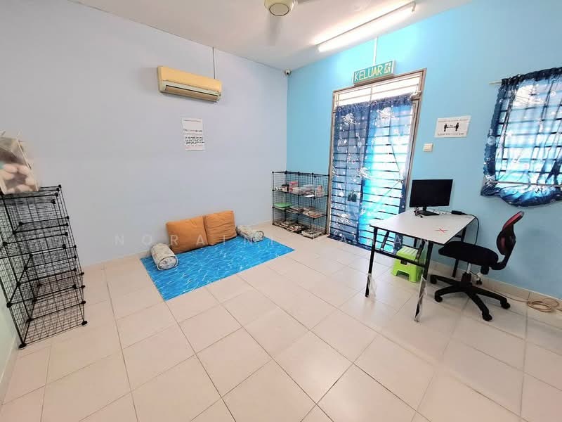 2-storey Terraced House for Sale in Alam Nusantara (Setia Alam) - Noraini Dahan - PropertyGuru.com.my