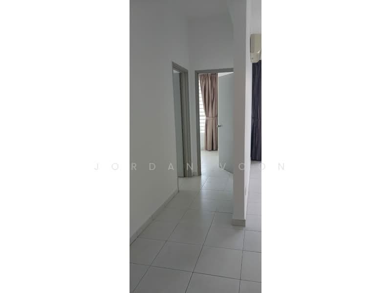 Kondominium untuk Disewa di The Golden Triangle Condominium - Jordan Voon - Corridor - PropertyGuru.com.my