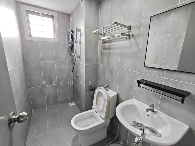 Condominium for Rent at Avia Plus, Bandar Country Homes - Richard Leow - PropertyGuru.com.my