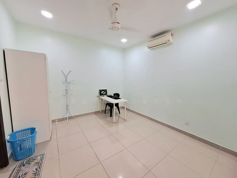 2-storey Terraced House for Sale in Alam Impian (Shah Alam) - Noraini Dahan - Interior - PropertyGuru.com.my