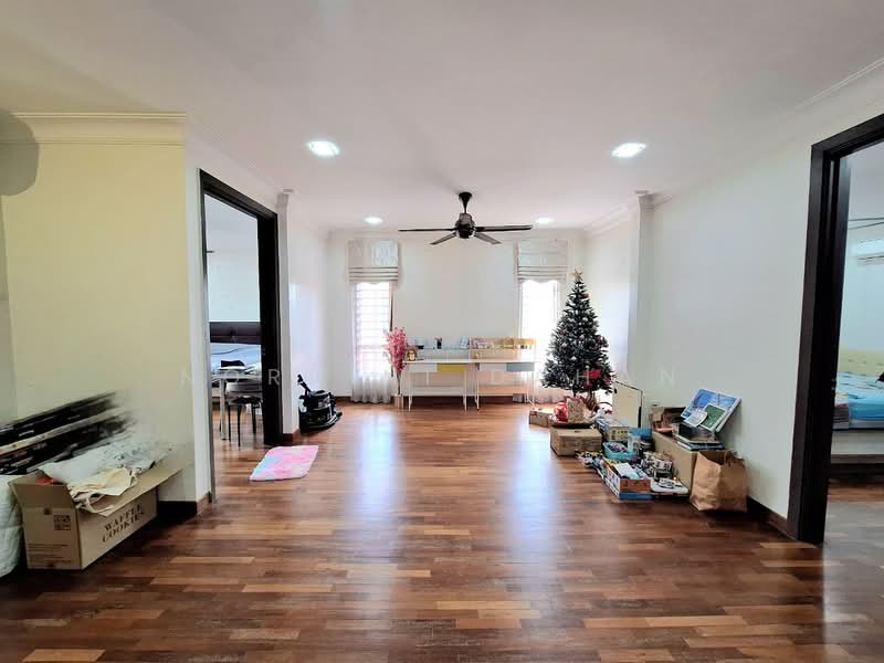 2-storey Terraced House for Sale in Alam Impian (Shah Alam) - Noraini Dahan - Living Room - PropertyGuru.com.my