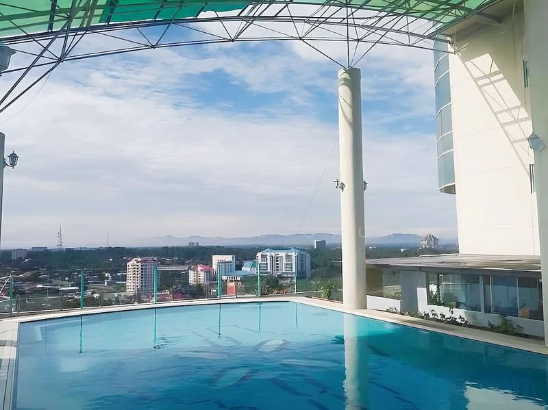 Kondominium untuk Dijual di Ariva Gateway - Alfred Chua - Pool - PropertyGuru.com.my