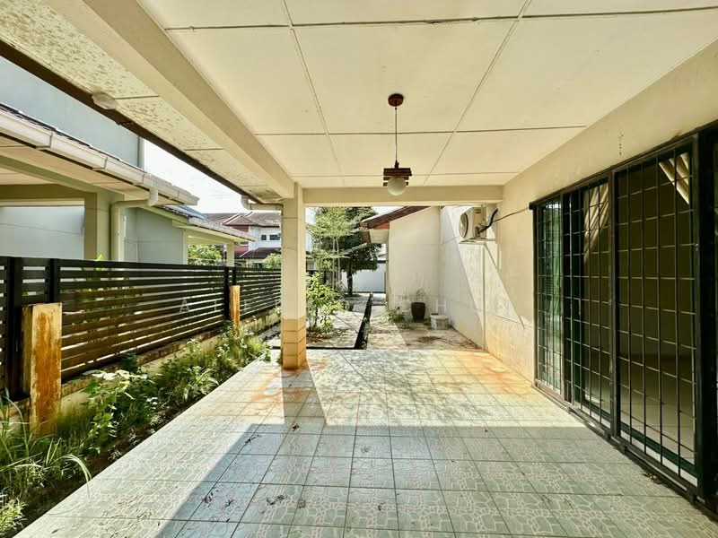 2-storey Terraced House for Sale in Matang (Kuching) - Alfred Chua - Exterior - PropertyGuru.com.my