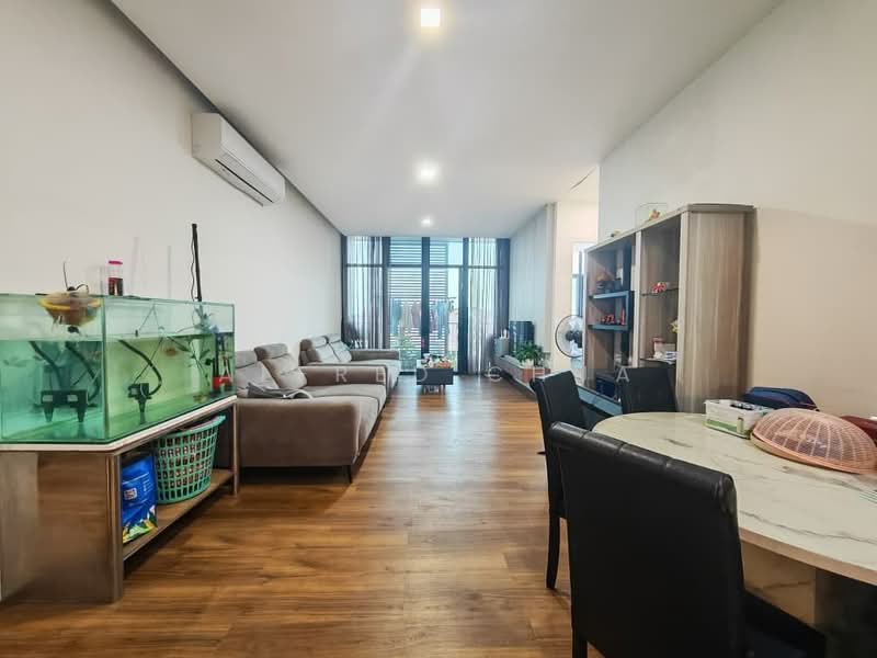 Pangsapuri untuk Dijual di Toorak Park - Alfred Chua - Living Room - PropertyGuru.com.my