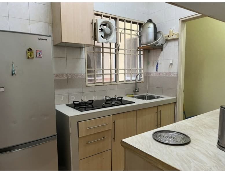 Condominium for Sale at Ketumbar Hill - Johnny Pua - Kitchen - PropertyGuru.com.my