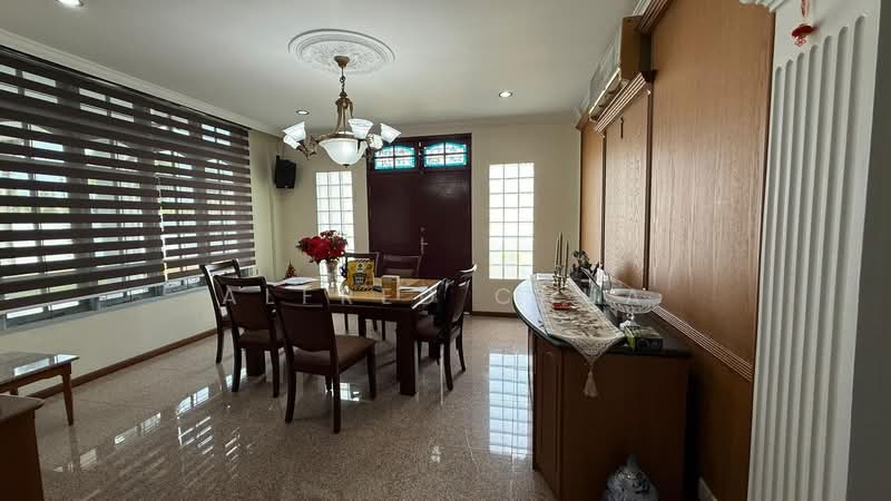 Bungalow for Sale in Kuching (Sarawak) - Alfred Chua - Dining Room - PropertyGuru.com.my