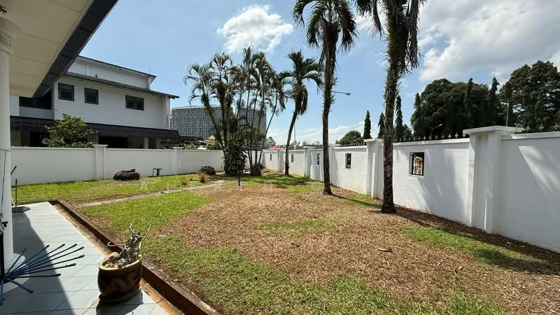 Bungalow for Sale in Kuching (Sarawak) - Alfred Chua - Exterior - PropertyGuru.com.my