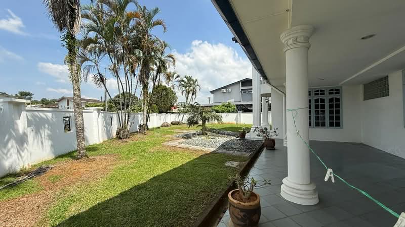 Bungalow for Sale in Kuching (Sarawak) - Alfred Chua - Exterior - PropertyGuru.com.my