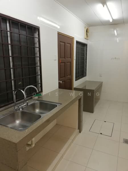 Terraced House for Sale in Taman Cheras Indah (Ampang) - Louis Wong - Kitchen - PropertyGuru.com.my