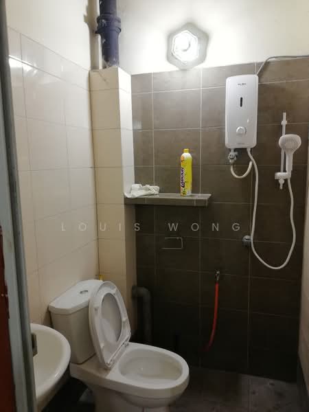 Terraced House for Sale in Taman Cheras Indah (Ampang) - Louis Wong - Bathroom - PropertyGuru.com.my