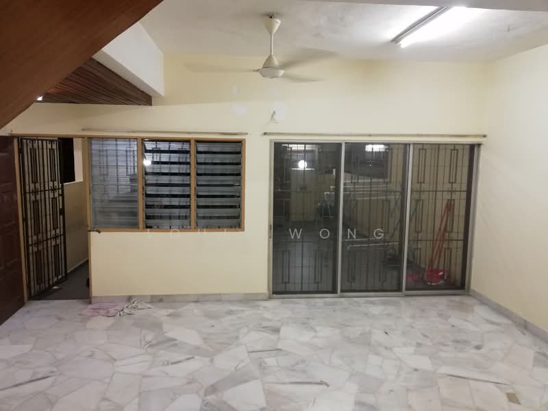 Terraced House for Sale in Taman Cheras Indah (Ampang) - Louis Wong - Living Room - PropertyGuru.com.my