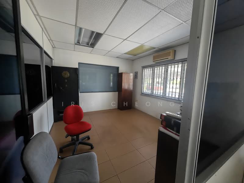 Rumah Teres 2 Tingkat untuk Dijual di Ipoh (Perak) - Iris Cheong - Ground floor Room 1 - PropertyGuru.com.my