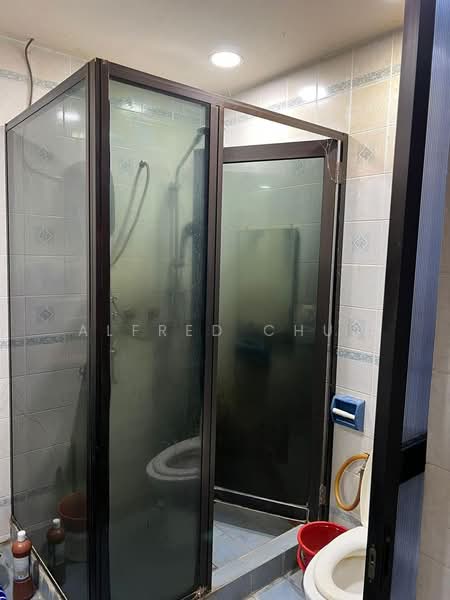 Rumah Berkembar untuk Dijual di Tabuan Jaya (Kuching) - Alfred Chua - Bathroom - PropertyGuru.com.my