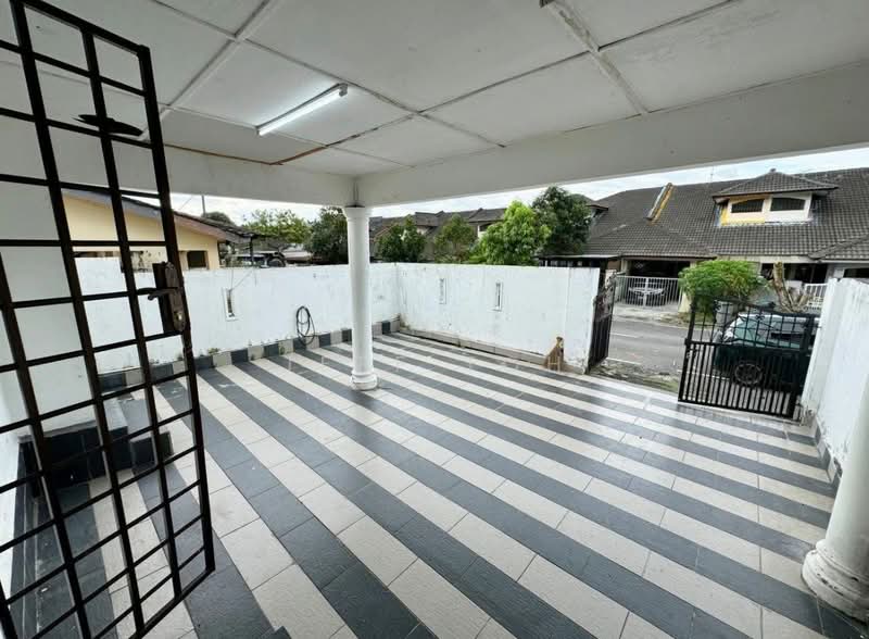 2-storey Terraced House for Sale in Senai (Kulai) - Jeff Toh - Exterior - PropertyGuru.com.my