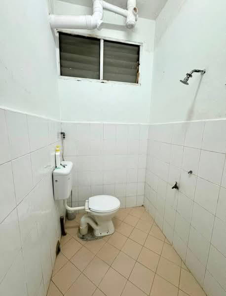 2-storey Terraced House for Sale in Senai (Kulai) - Jeff Toh - Bathroom - PropertyGuru.com.my