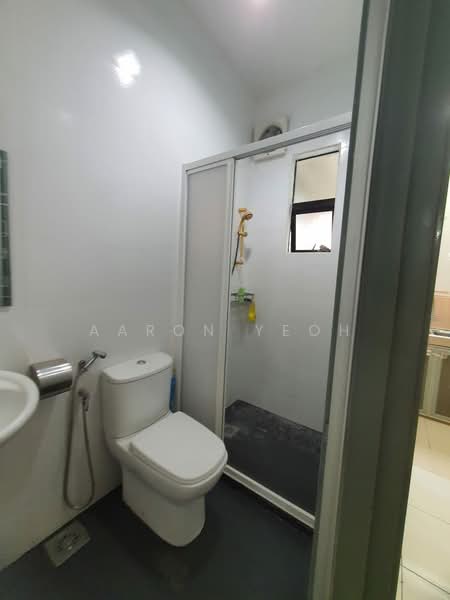 2-storey Terraced House for Sale in Taman Saujana Ampang (Ampang) - Aaron Yeoh - Bathroom - PropertyGuru.com.my