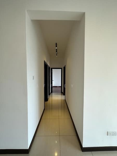 Service Residence for Sale at Molek Regency - Jaffrey . - PropertyGuru.com.my