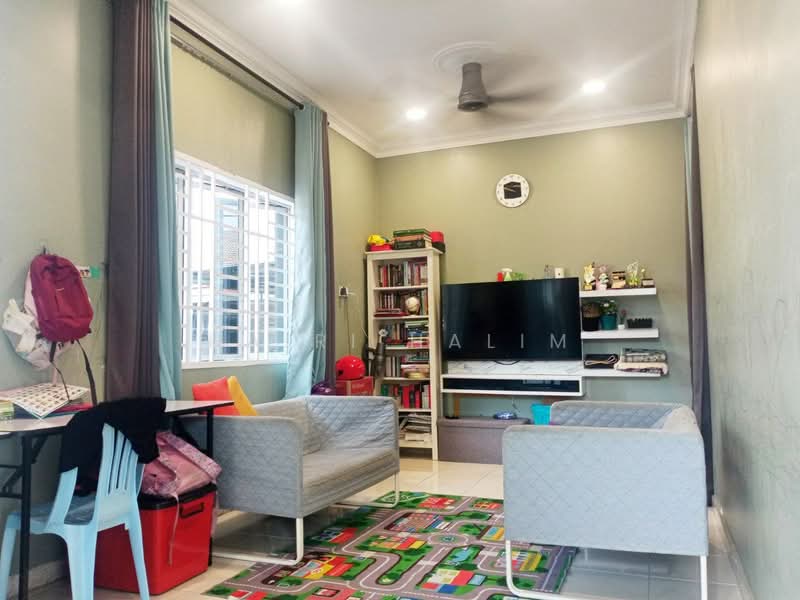 Rumah Teres 1 Tingkat untuk Dijual di Kampung Jalan Kebun (Shah Alam) - Hairi Halim - PropertyGuru.com.my