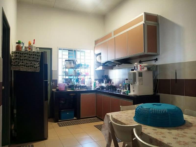 Rumah Teres 1 Tingkat untuk Dijual di Kampung Jalan Kebun (Shah Alam) - Hairi Halim - PropertyGuru.com.my
