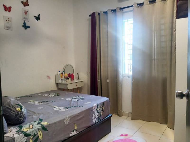 Rumah Teres 1 Tingkat untuk Dijual di Kampung Jalan Kebun (Shah Alam) - Hairi Halim - PropertyGuru.com.my