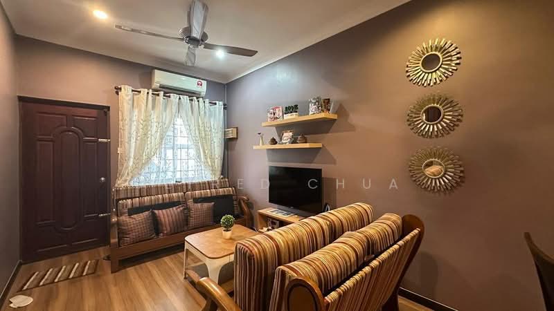 1-storey Terraced House for Sale in Taman Desa Ilmu (Samarahan) - Alfred Chua - Living Room - PropertyGuru.com.my