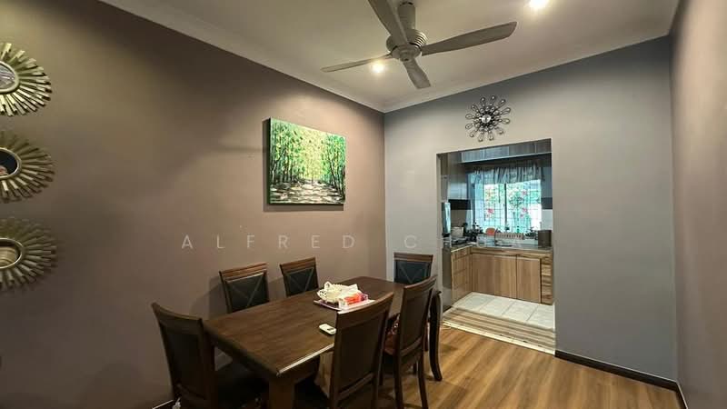 1-storey Terraced House for Sale in Taman Desa Ilmu (Samarahan) - Alfred Chua - Dining Room - PropertyGuru.com.my