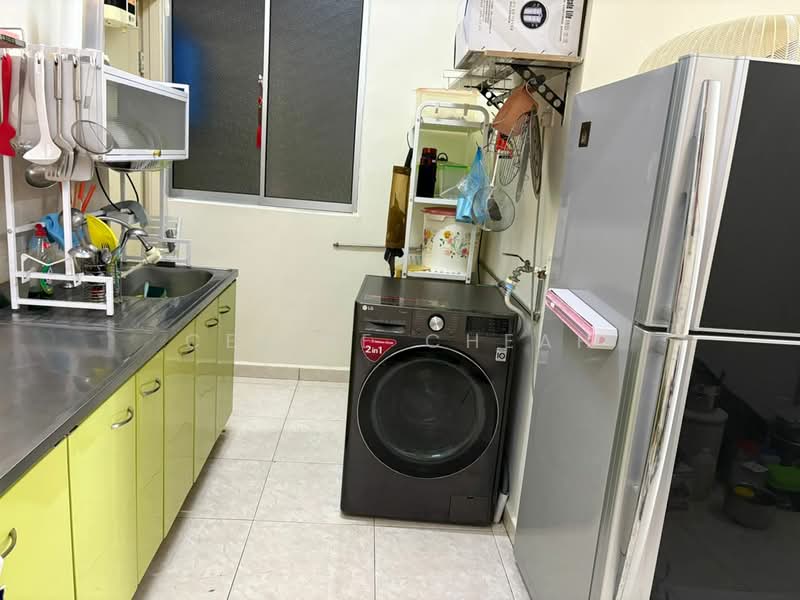 Flat for Rent at Lavender Park - Celine Cheah - Kitchen - PropertyGuru.com.my