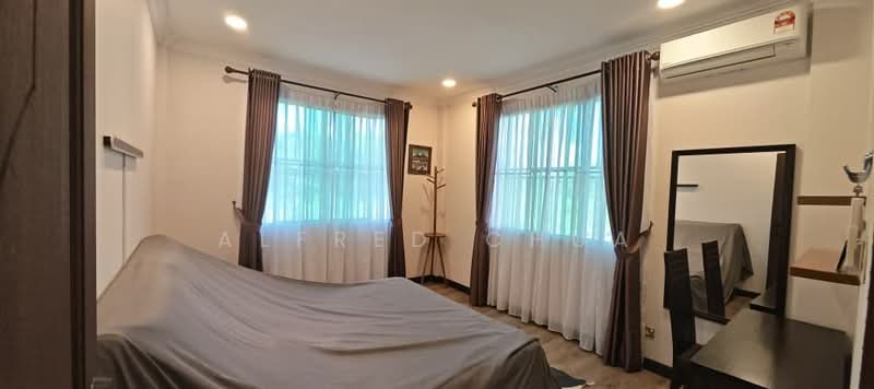 Semi-Detached House for Sale in Kuap (Kuching) - Alfred Chua - Bedroom - PropertyGuru.com.my