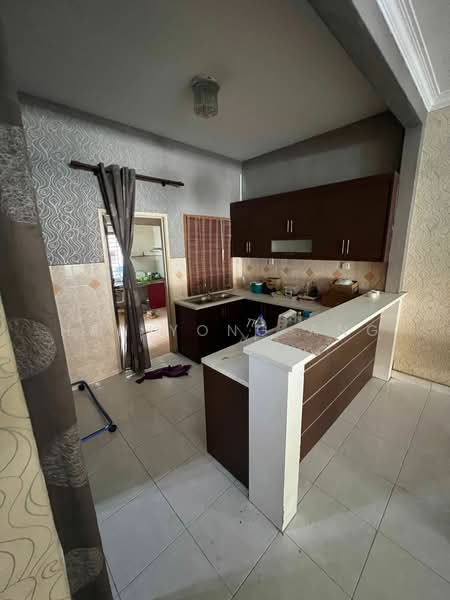 Rumah Teres 2 Tingkat untuk Dijual di Taman Mutiara Rini (Skudai) - Han Yong Ang - Kitchen - PropertyGuru.com.my
