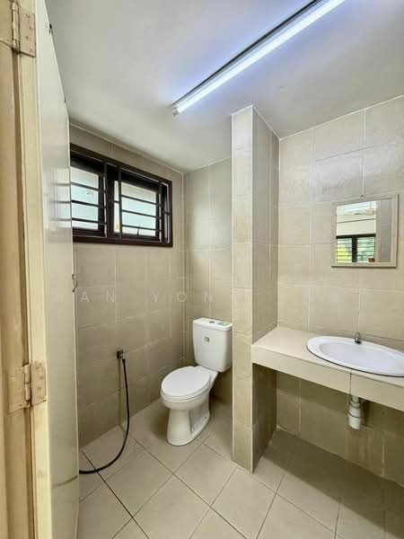 Apartment for Sale at Larkin Residence - Han Yong Ang - Bathroom - PropertyGuru.com.my