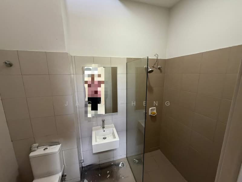 2-storey Terraced House for Sale in Bandar Tasik Puteri (Rawang) - Jack Cheng - Bathroom - PropertyGuru.com.my