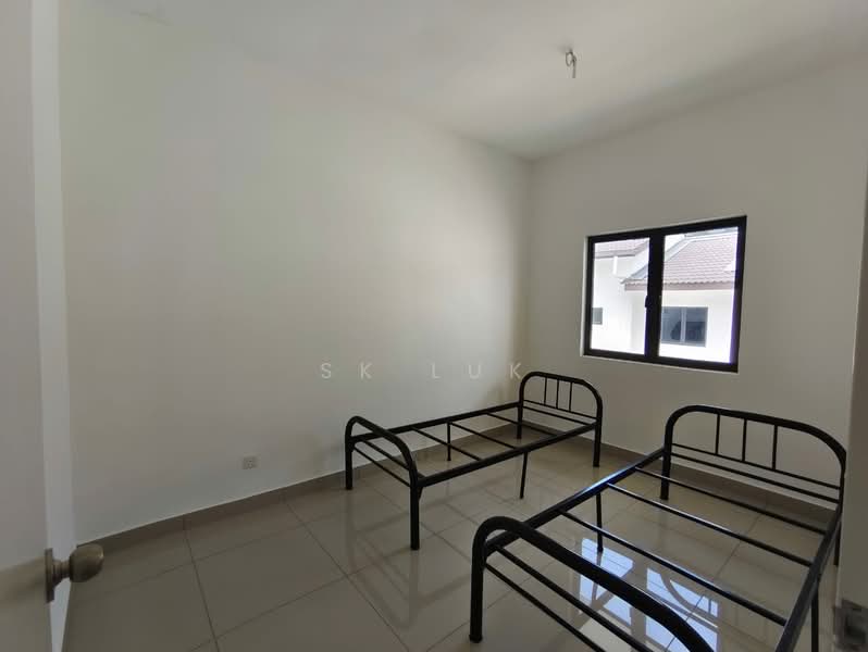 2-storey Terraced House for Sale in Rawang (Selangor) - SK Luk - Bedroom - PropertyGuru.com.my