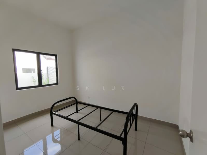 2-storey Terraced House for Sale in Rawang (Selangor) - SK Luk - Bedroom - PropertyGuru.com.my