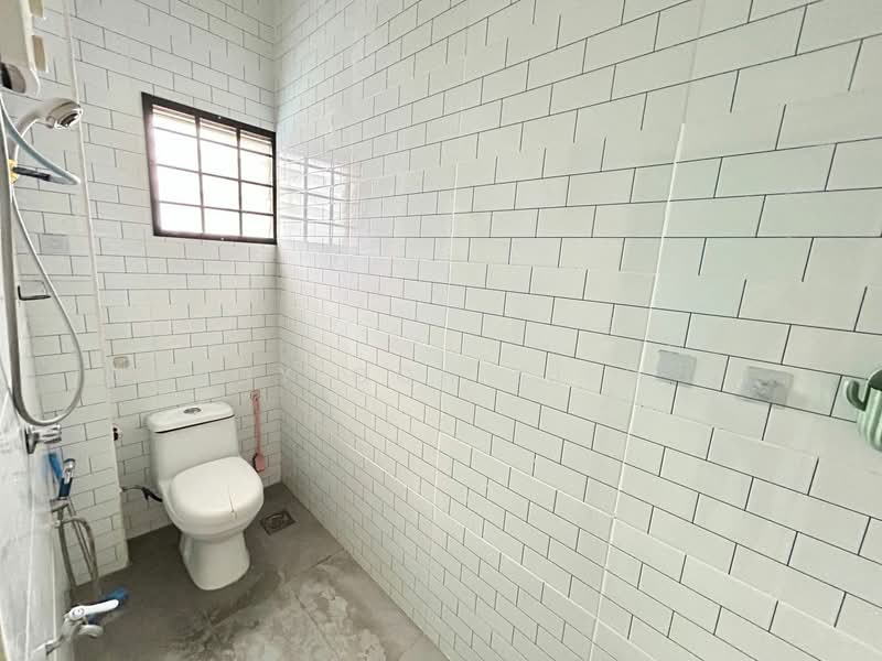 2-storey Terraced House for Sale in Ulu Tiram (Johor) - Mandy Goh Siew Li - Bathroom - PropertyGuru.com.my