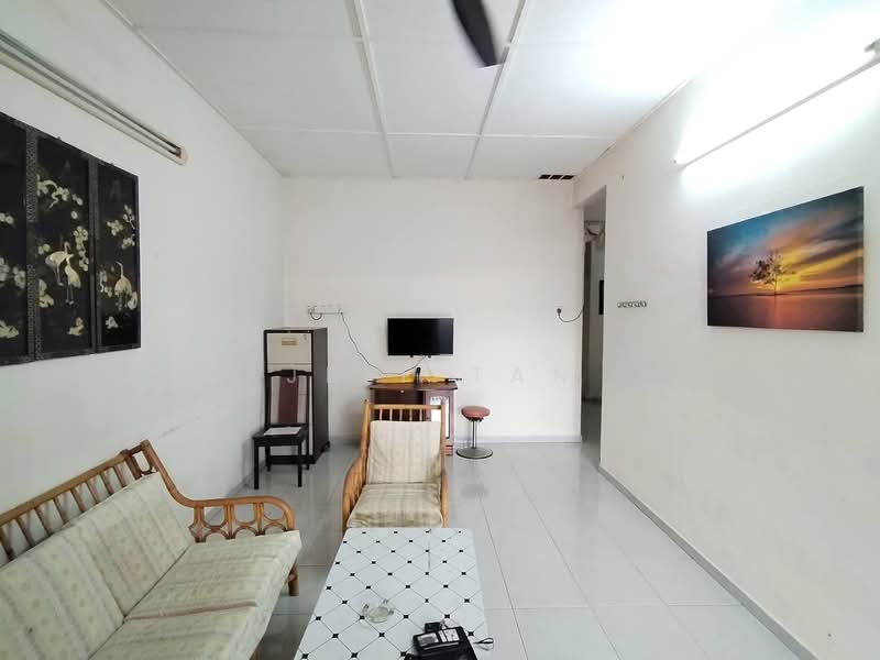 Rumah Teres 1 Tingkat untuk Disewa di Ipoh Garden (Ipoh) - Jeff Tan - Living Room - PropertyGuru.com.my