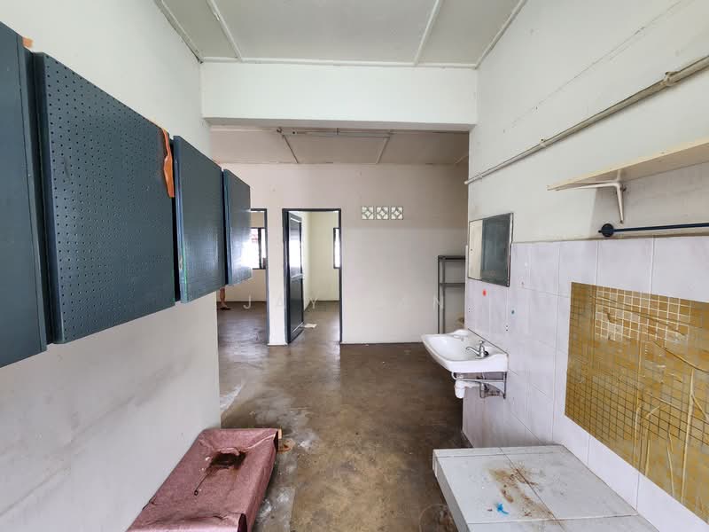 Flat for Sale at United Garden (Taman Lee Yan Lian) - Jay Tan - Interior - PropertyGuru.com.my