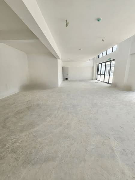 Factory for Rent in Sungai Buloh (Selangor) - Zahayati Jamaludin - Interior - PropertyGuru.com.my