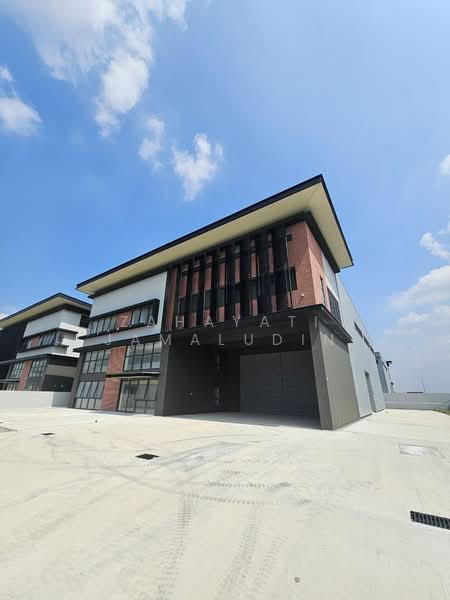 Factory for Rent in Sungai Buloh (Selangor) - Zahayati Jamaludin - Exterior - PropertyGuru.com.my