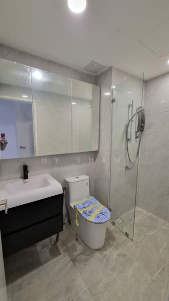 Servis Apartment untuk Disewa di Altris Residences @ The Quartz WM - HY Sham - Bathroom - PropertyGuru.com.my