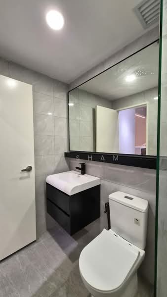 Servis Apartment untuk Disewa di Altris Residences @ The Quartz WM - HY Sham - Bathroom - PropertyGuru.com.my