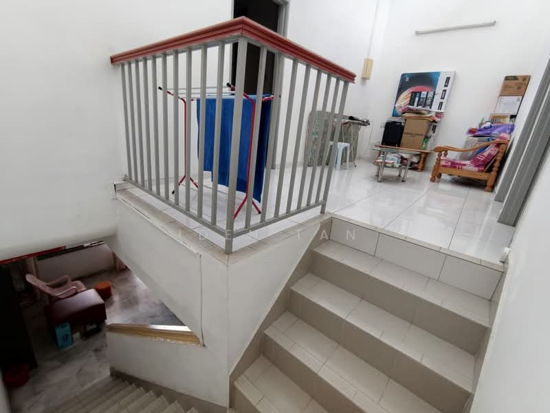Rumah Teres 2 Tingkat untuk Dijual di Taman Sri Putri (Skudai) - Iden Tan - Interior - PropertyGuru.com.my