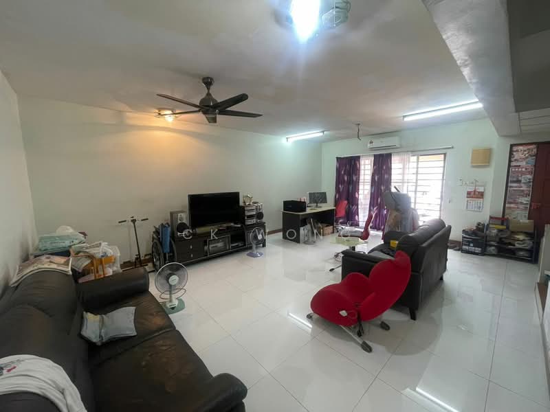 2-storey Terraced House for Sale in Sunway Batu Caves (Batu Caves) - CK Wong - Living Room - PropertyGuru.com.my
