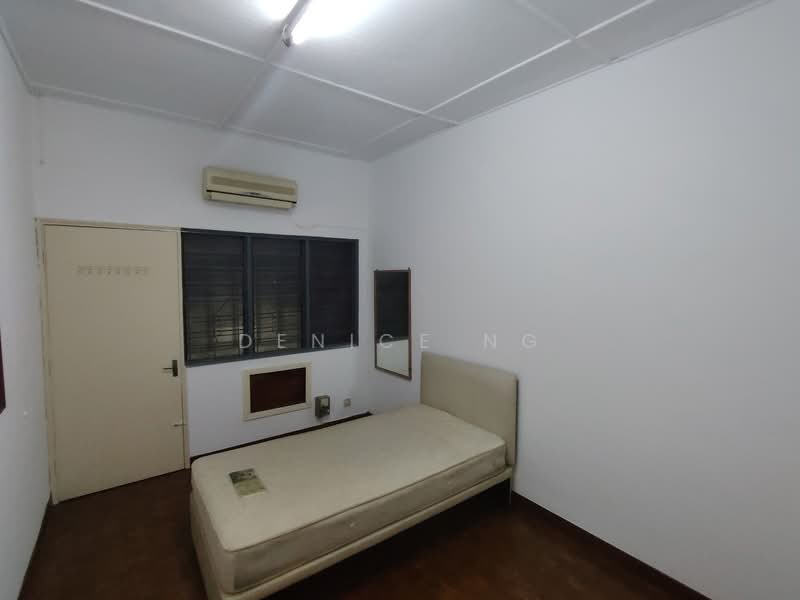 Rumah Teres 2 Tingkat untuk Dijual di Taman Overseas Union (Taman Oug) (Jalan Klang Lama (Old Klang Road)) - Denice Ng - Bedroom - PropertyGuru.com.my