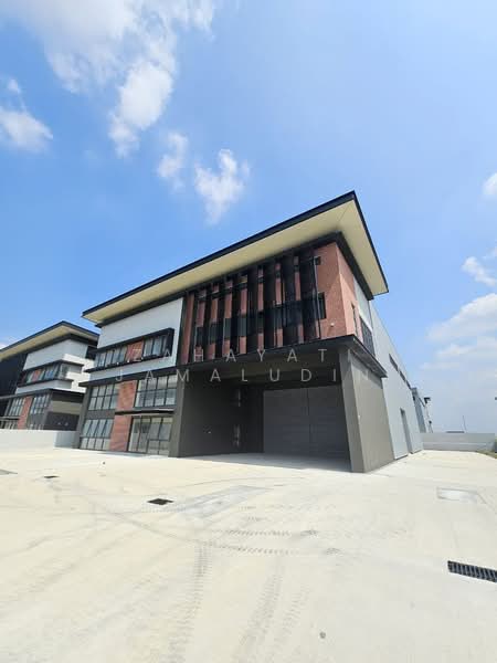 Factory for Rent in Sungai Buloh (Selangor) - Zahayati Jamaludin - Exterior - PropertyGuru.com.my