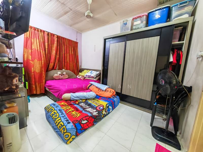 1-storey Terraced House for Sale in Taman Nusa Bestari (Iskandar Puteri (Nusajaya)) - Iden Tan - Bedroom - PropertyGuru.com.my