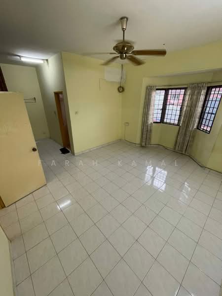 2-storey Terraced House for Sale in Seksyen 7 (Shah Alam) - Farah Kamal - PropertyGuru.com.my