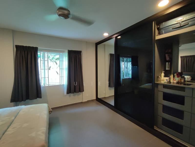 1.5-storey Terraced House for Sale in Jalan Klang Lama (Old Klang Road) (Kuala Lumpur) - Juliet . - PropertyGuru.com.my
