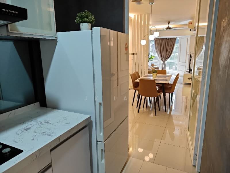 Kondominium untuk Dijual di Tiara Mutiara / The Crown - JK Lau - Kitchen - PropertyGuru.com.my