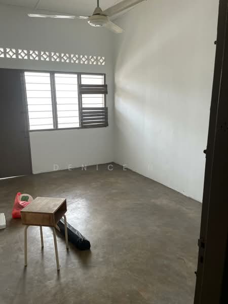 Shop / Office for Rent in Taman Overseas Union (Taman Oug) (Jalan Klang Lama (Old Klang Road)) - Denice Ng - Interior - PropertyGuru.com.my